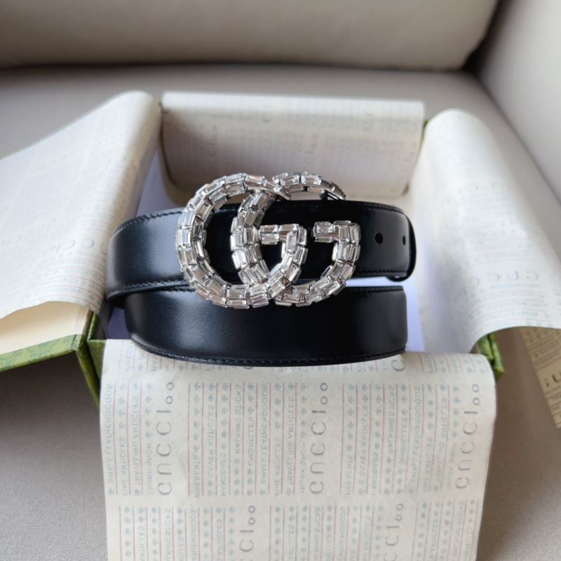 G*u*i belts